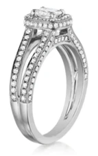 Henri Daussi Cushion Collection Diamond Ring Setting (0.8 CTW) - Image 2